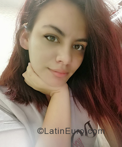 Date this happy Colombia girl Ruth Esther from Bogota CO30217