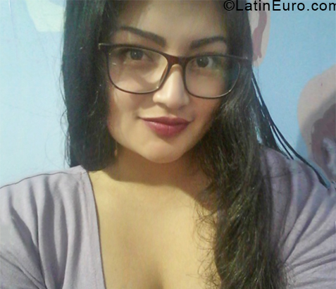 Date this delightful Ecuador girl Liza from Quito EC804