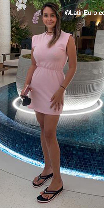 Date this delightful Colombia girl Jules from Medellin CO30265
