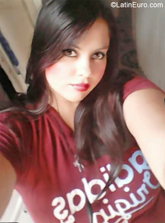 Date this hot Colombia girl Heidy from Cartagena CO30319