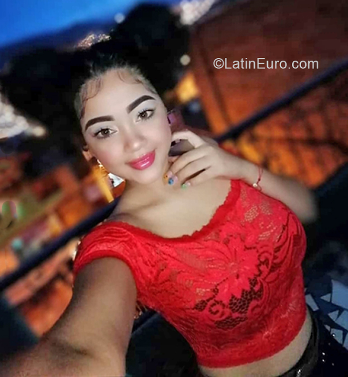 Date this beautiful Colombia girl Zaibeht from Medellin CO30365