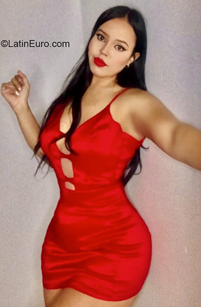 Date this funny Colombia girl Stephanie from Cucuta CO30555