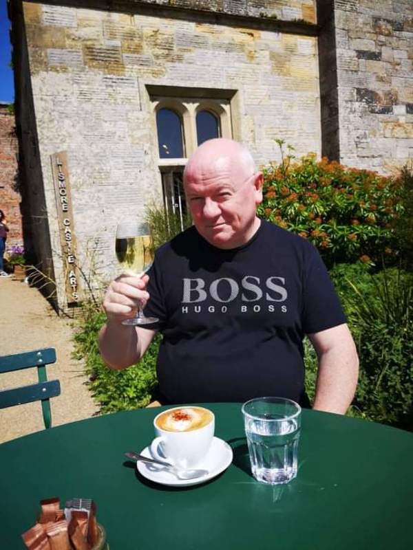 Date this foxy Ireland man Christian from Cork IE88