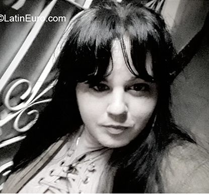 Date this delightful Cuba girl Yuleimy from Cardenas CU784