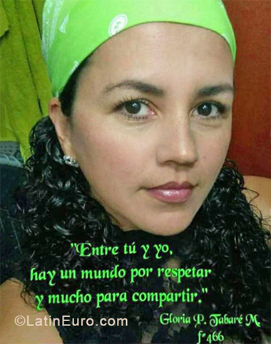 Date this happy Colombia girl Gloria from Medellin CO30614