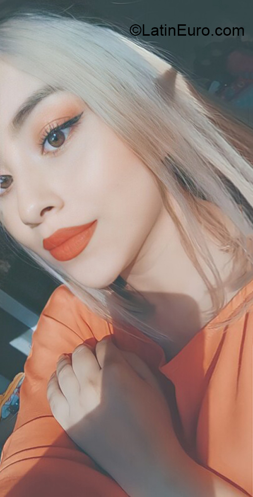 Date this funny Colombia girl Laura from Cali CO30735