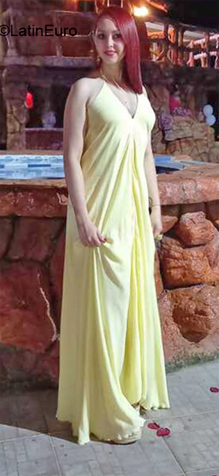 Date this tall Colombia girl Joha from Cali CO31421