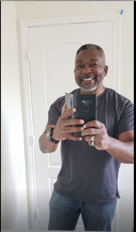 Date this sensual United States man Den from Honolulu US21441