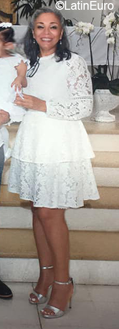 Date this funny Dominican Republic girl Marlene from Santiago De Los Caballeros DO40282