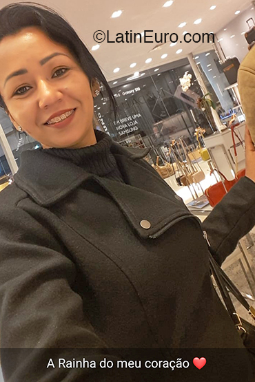 Date this young Brazil girl Regiane from Blumenau BR11500