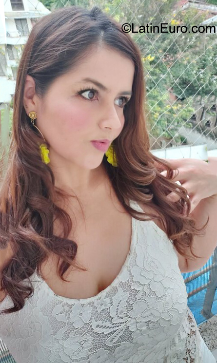 Date this passionate Colombia girl Julieta from Bogota CO31007