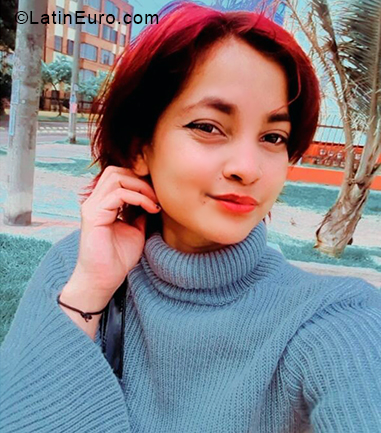 Date this athletic Colombia girl Susi from Bogotá CO31023