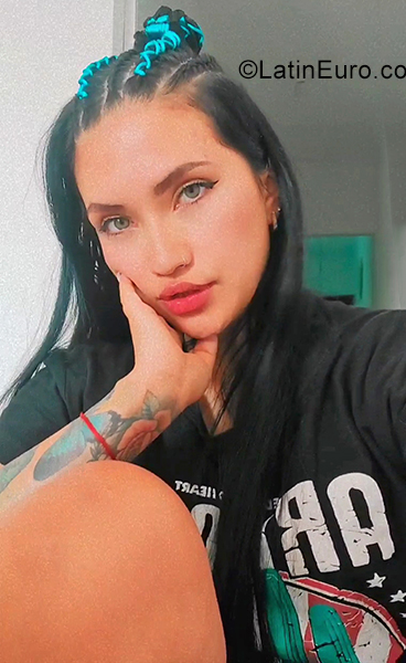 Date this georgeous Brazil girl Clara from Sao Paulo BR11552