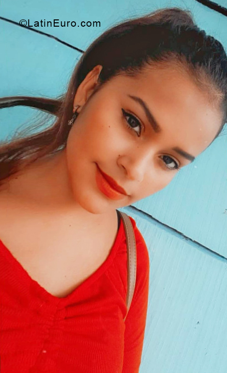 Date this sensual Panama girl Ericka from Panama City PA1310