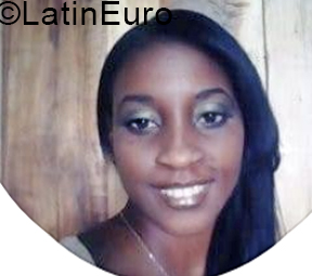 Date this sultry Cuba girl Yemny from Santiago De Cuba CU801