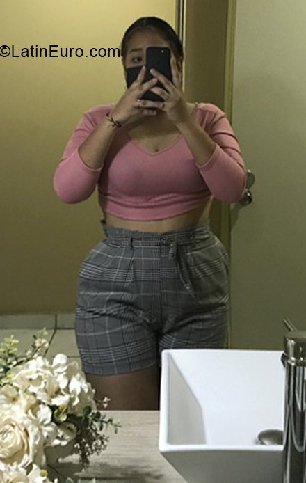 Date this gorgeous Mexico girl Dalila from Hermosillo MX2526