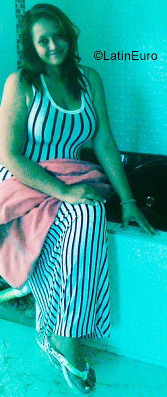 Date this hard body Colombia girl Carolina from Yopal CO31211