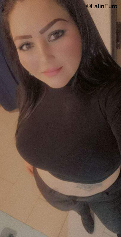 Date this georgeous Chile girl Jennifer from Santiago CL302