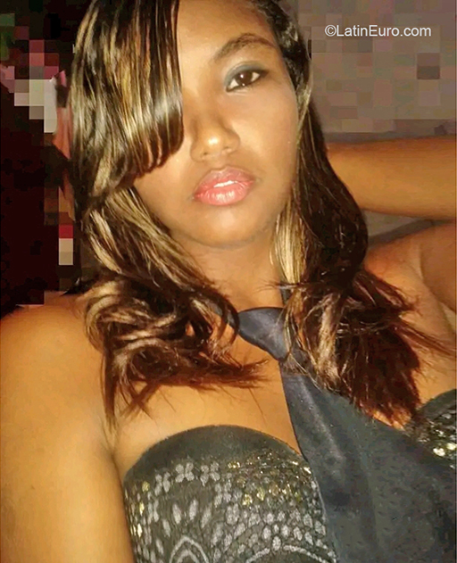 Date this sensual Brazil girl Rosilene from Parnamirim BR11623