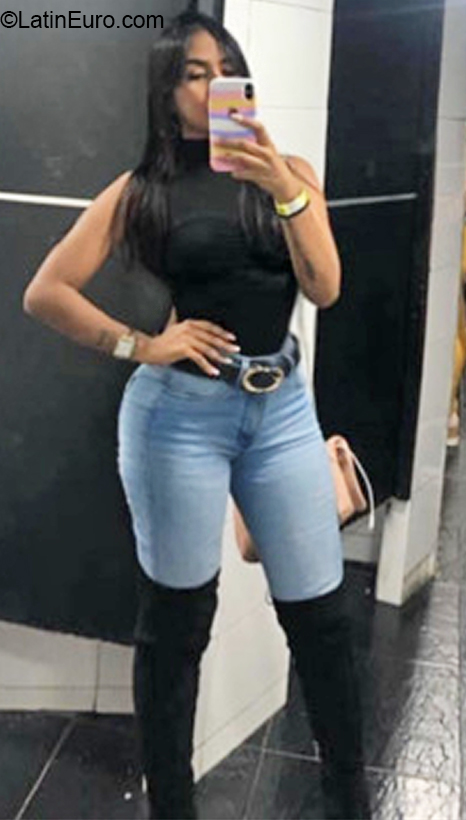 Date this passionate Colombia girl Stefany from Cali CO31279