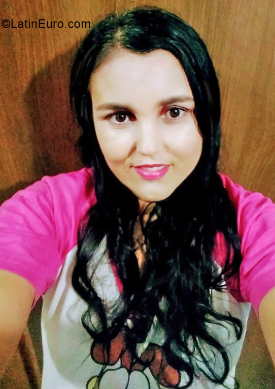 Date this hard body Brazil girl LEILA from Juazeiro BR11664