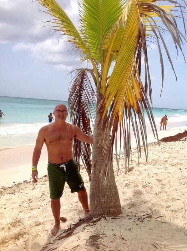 Date this funny Spain man Pepecaballa from Ceuta ES685