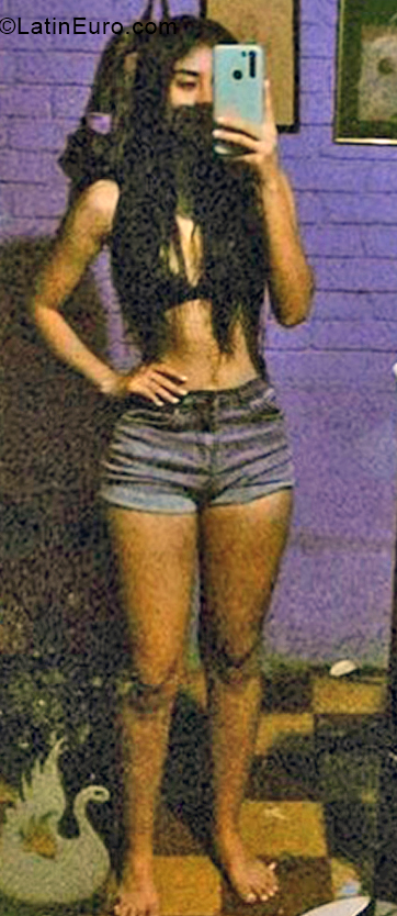 Date this hot Colombia girl Laura from Cucuta CO31449