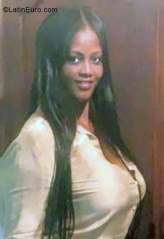Date this cute Dominican Republic girl Miguelina from San Pedro De Macoris DO40646