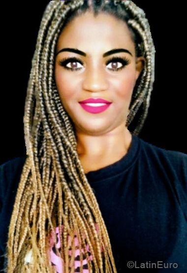 Date this cute Brazil girl Mari from Muriae BR11727