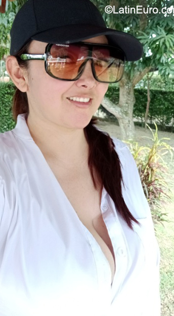 Date this hot Colombia girl Leidy from Medellin CO31525