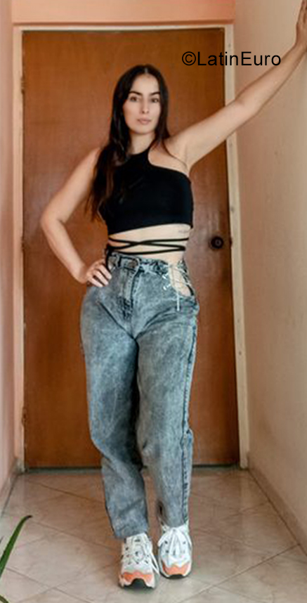 Date this exotic Colombia girl Lizeth from Barranquilla CO31669