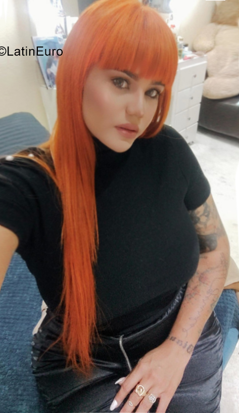 Date this foxy Colombia girl Pahola from Medellin CO31698