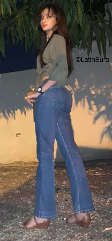 Date this delightful Dominican Republic girl Nathaly from Santo Domingo DO40837