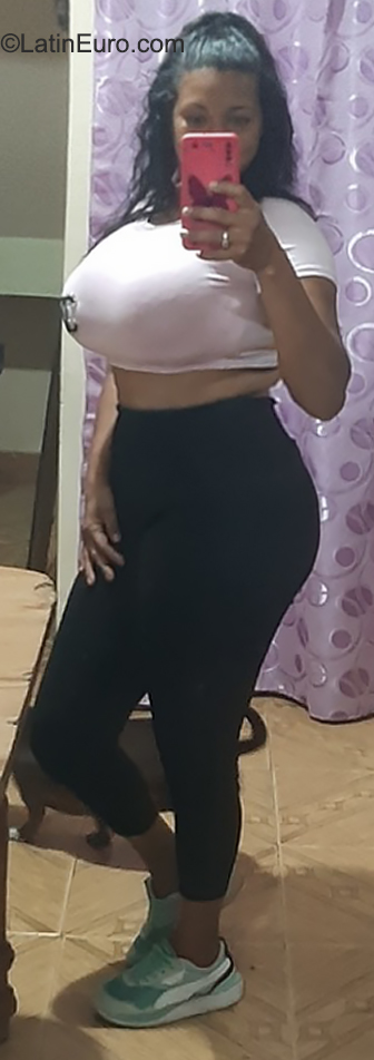 Date this lovely Venezuela girl Melkiolis from Miranda VE4223