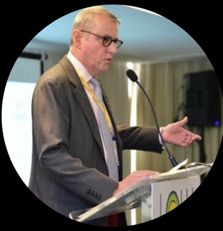 Date this gorgeous United Kingdom man GentlemanJules from Tetbury GB1051