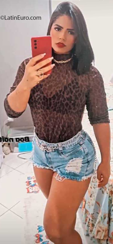 Date this hard body Brazil girl Patricia from Salvador BR11980