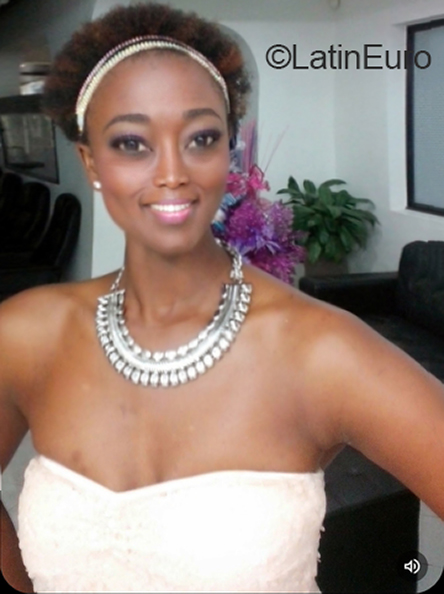 Date this georgeous Colombia girl Luz from Cali CO31902