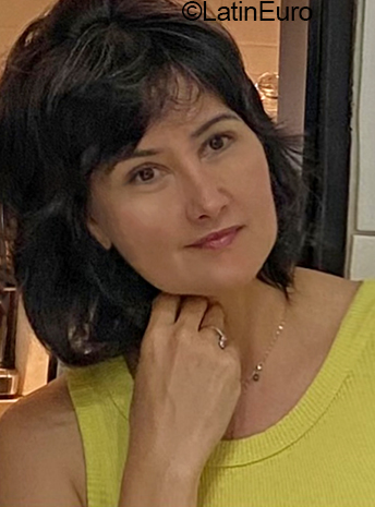 Date this georgeous Brazil girl Janaina from Joao Pessoa BR12046