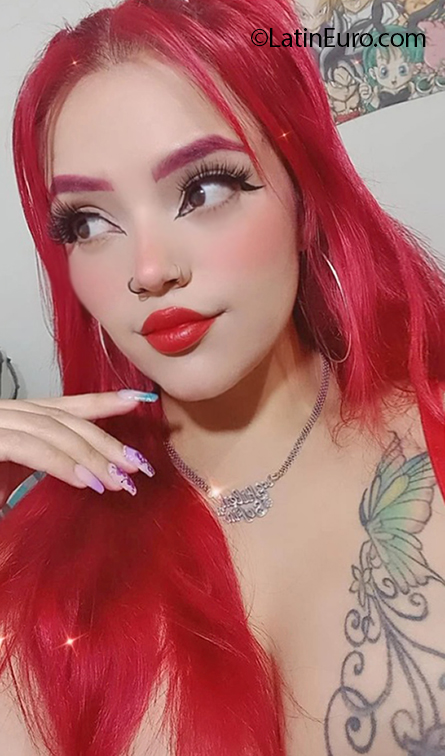Date this sultry Colombia girl Angie from Bogota CO31936