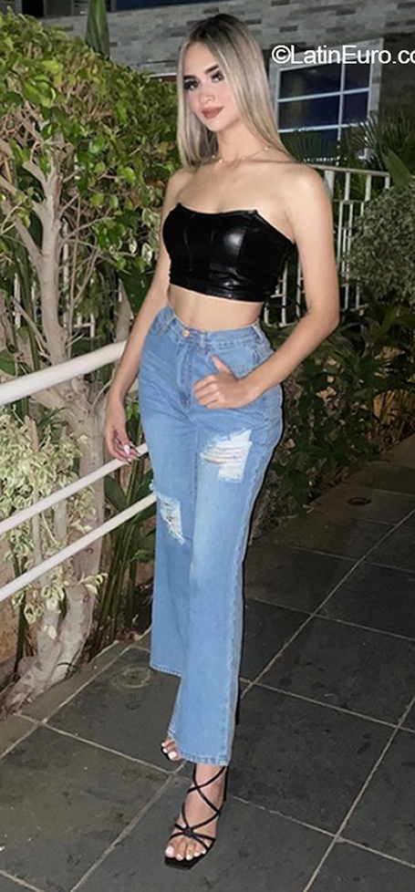 Date this gorgeous Chile girl Mariangela from Santiago De Chile CL349