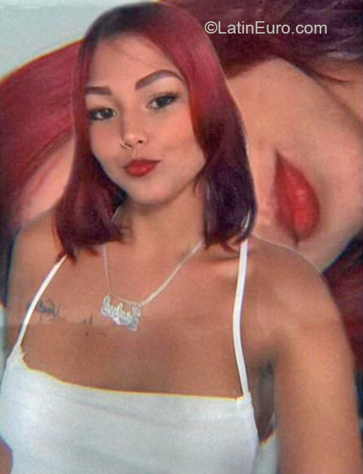 Date this hard body Dominican Republic girl Yor lisa from San Francisco De Macoris DO41064