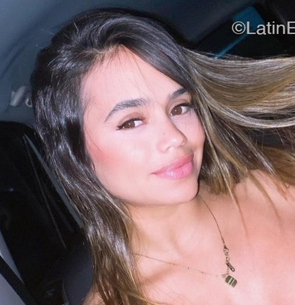 Date this beautiful Colombia girl Keyliana from Bogota CO32156