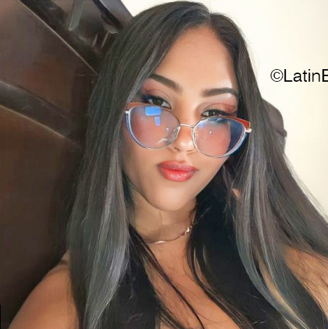 Date this hot Venezuela girl Gade from Charallave VE4321