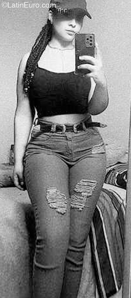 Date this beautiful Dominican Republic girl Ecy20 from Santiago DO44119