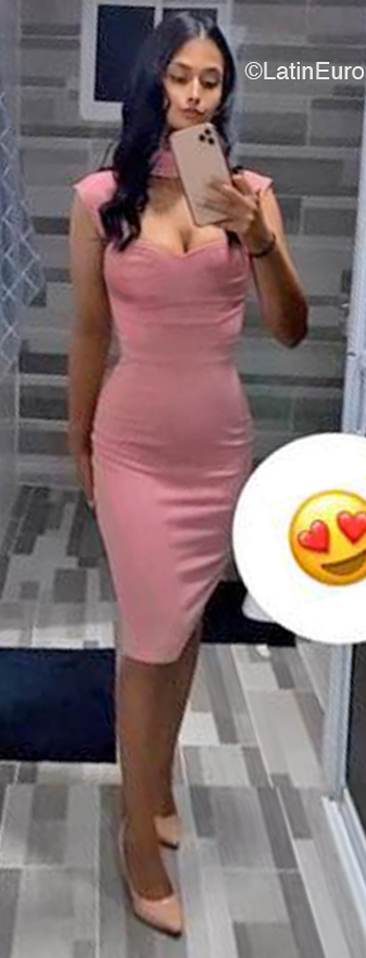 Date this tall Dominican Republic girl Estefani from Puerto Plata DO46117