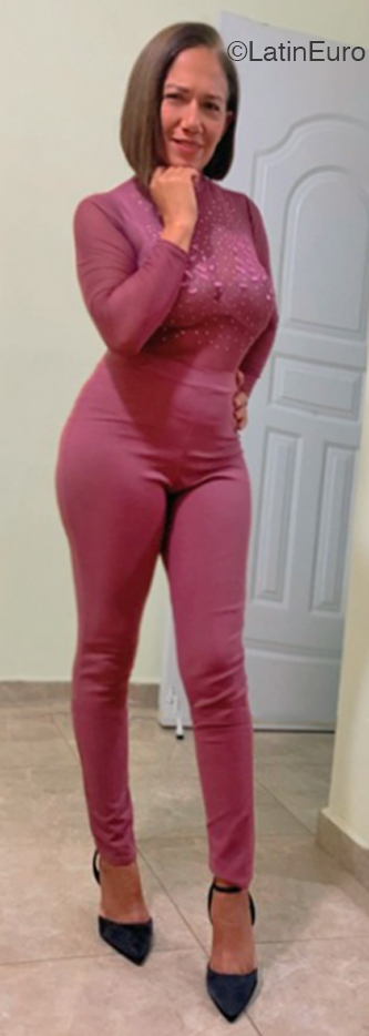 Date this funny Dominican Republic girl Rosanna from San Pedro De Macoris DO46535