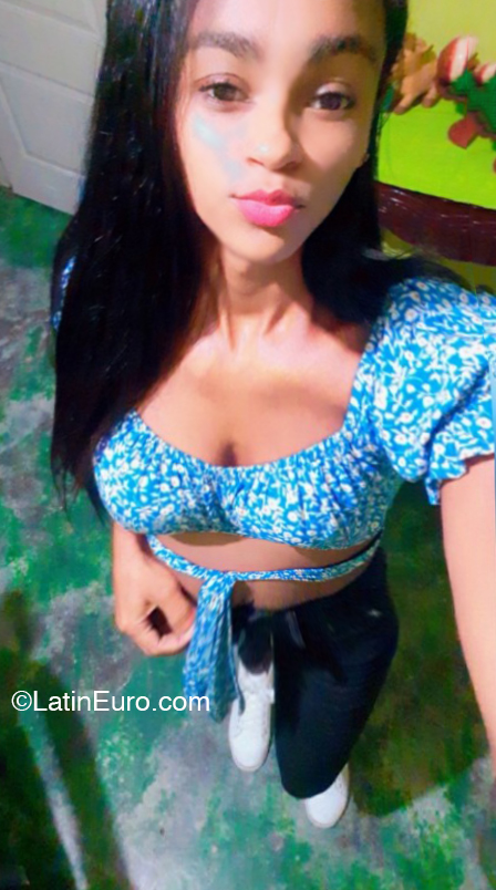 Date this fun Dominican Republic girl Katherine from San Francisco de Macorís DO47493