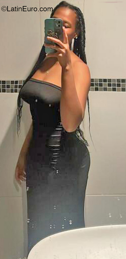 Date this hot Dominican Republic girl Yari from Nagua DO50741