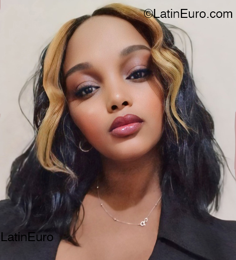 Date this cute Dominican Republic girl Lian from Santo Domingo DO52278