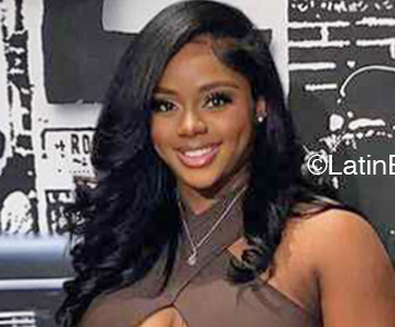 Date this foxy Dominican Republic girl Aris from Santo Domingo DO52635